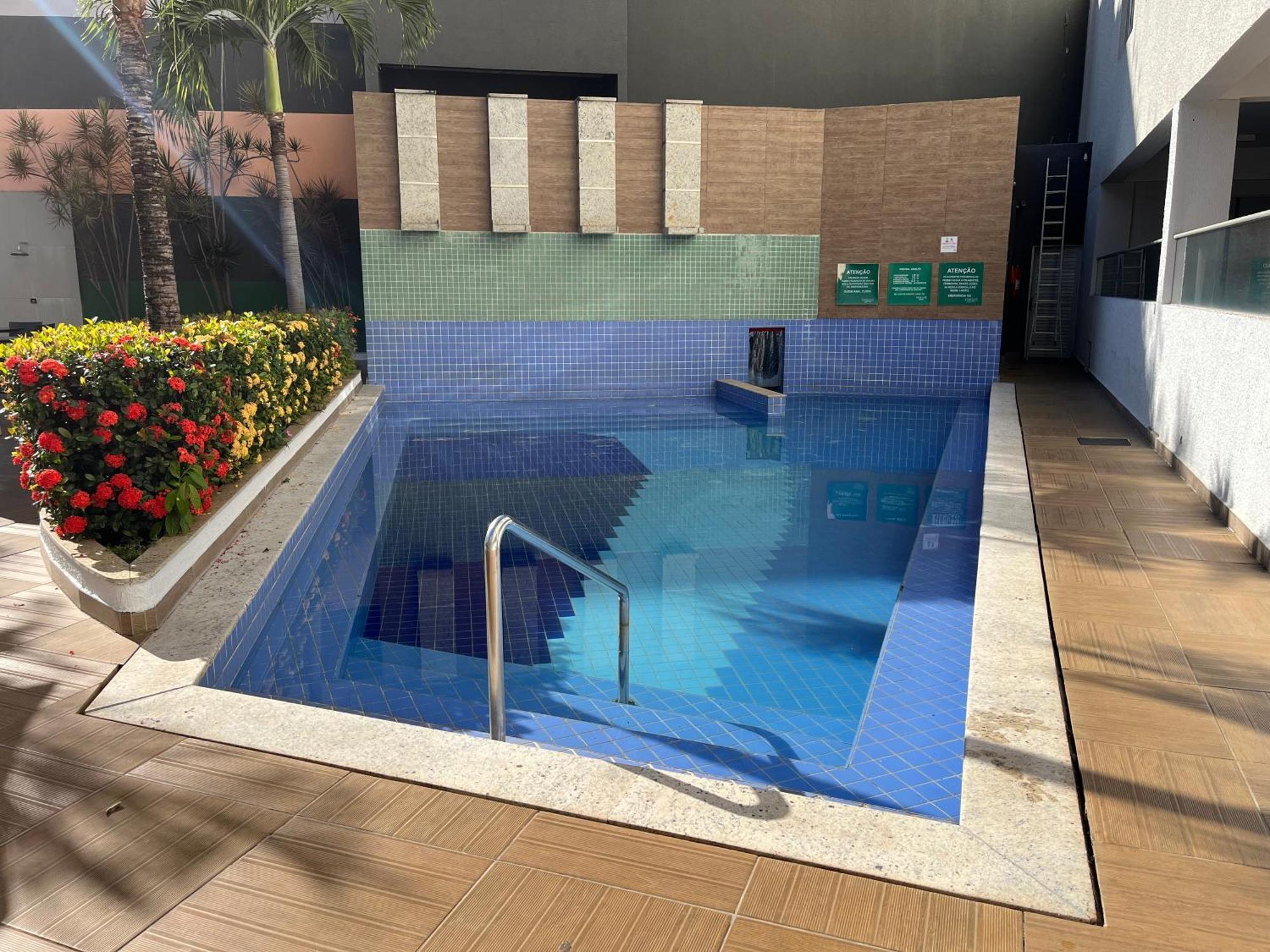 Flat 501 - Condominio Veredas Do Rio Quente - Diferenciado Com Ar Na Sala E No Quarto Bagian luar foto