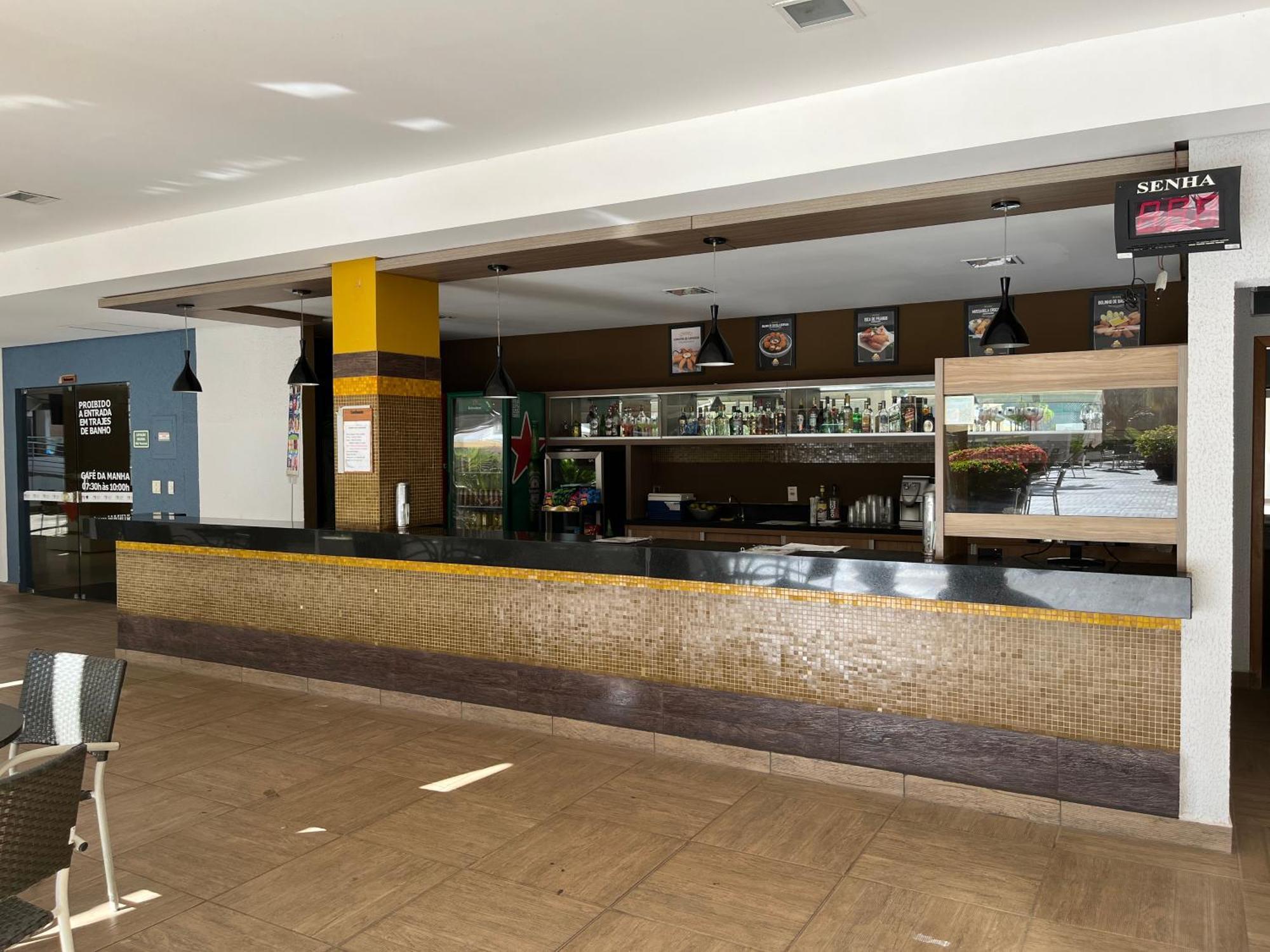 Flat 501 - Condominio Veredas Do Rio Quente - Diferenciado Com Ar Na Sala E No Quarto Bagian luar foto