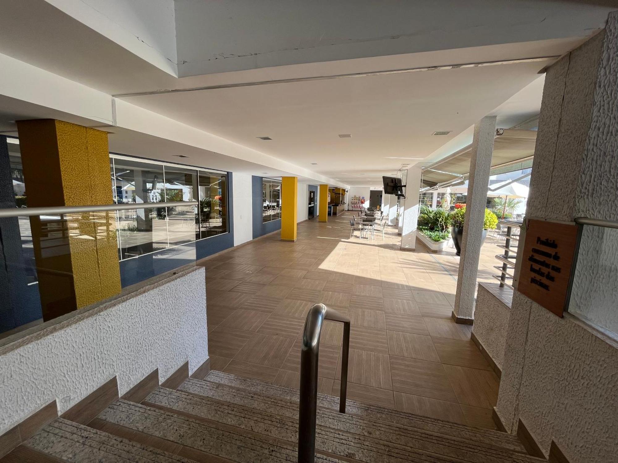 Flat 501 - Condominio Veredas Do Rio Quente - Diferenciado Com Ar Na Sala E No Quarto Bagian luar foto